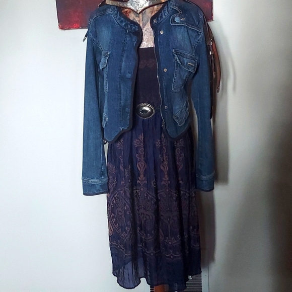 Dress Strapless - Picture 1 of 7